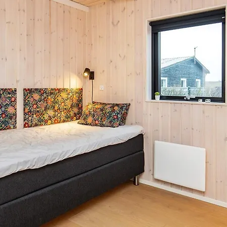 6 Person In Løkken