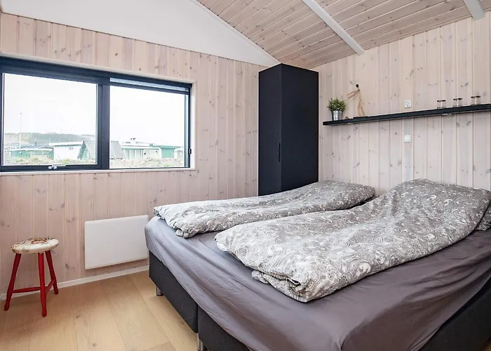 6 Person In * Løkken